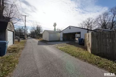 2048 S 5th St, Springfield, IL 62703 photo 10