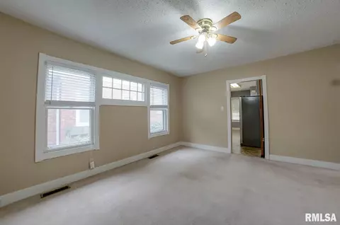 2048 S 5th St, Springfield, IL 62703 photo 27