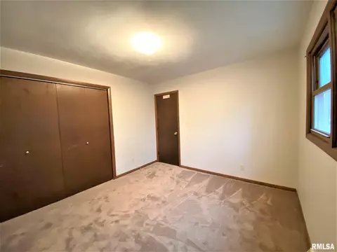 2321 Cahokia Dr, Springfield, IL 62702 photo 17