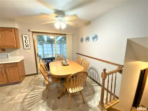2321 Cahokia Dr, Springfield, IL 62702 photo 14