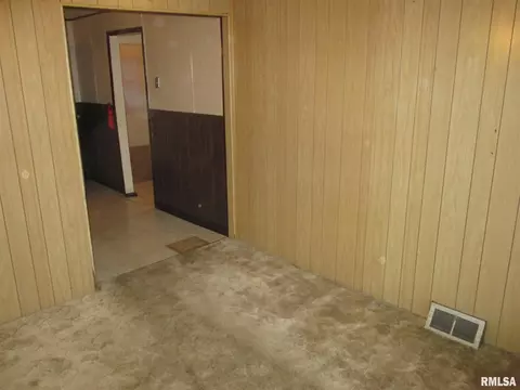 1917 E North Grand Ave, Springfield, IL 62702 photo 6