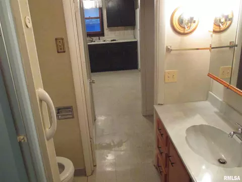 1917 E North Grand Ave, Springfield, IL 62702 photo 12