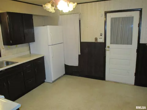 1917 E North Grand Ave, Springfield, IL 62702 photo 9