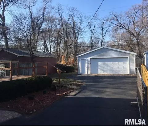 2119 S 4th St, Springfield, IL 62703 photo 2