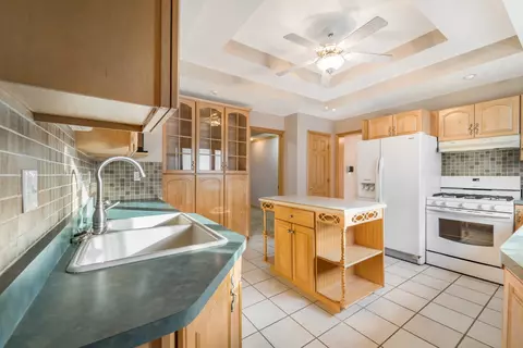 2024 N 16th St, Springfield, IL 62702 photo 11