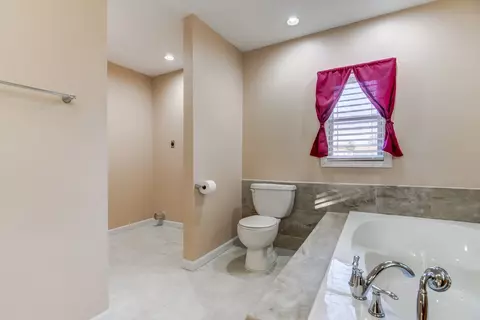 4297 N Walnut St, Springfield, IL 62707 photo 20