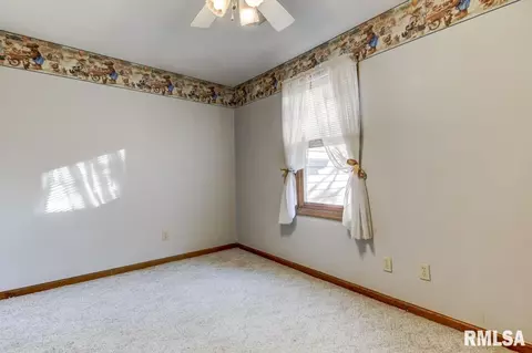 4297 N Walnut St, Springfield, IL 62707 photo 23