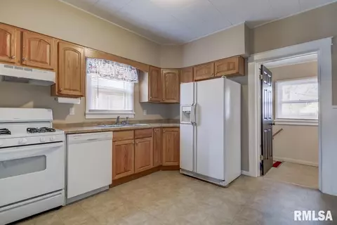 431 Vine St, Springfield, IL 62704 photo 8