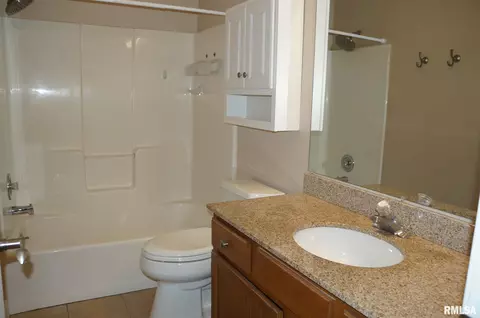 6504 Christine Ct, Springfield, IL 62712 photo 11