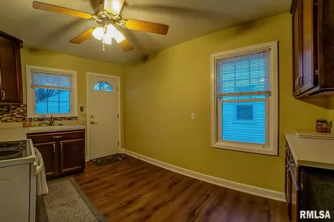 2036 N 20th St, Springfield, IL 62702 photo 10