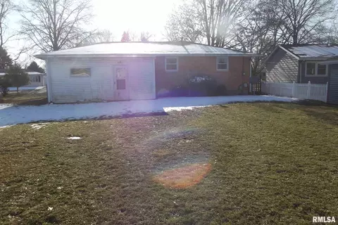 2113 Kaskaskia Dr, Springfield, IL 62702 photo 10