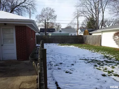 1813 N 23rd St, Springfield, IL 62702 photo 22
