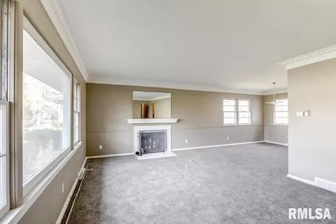 944 Westview Dr, Springfield, IL 62704 photo 6