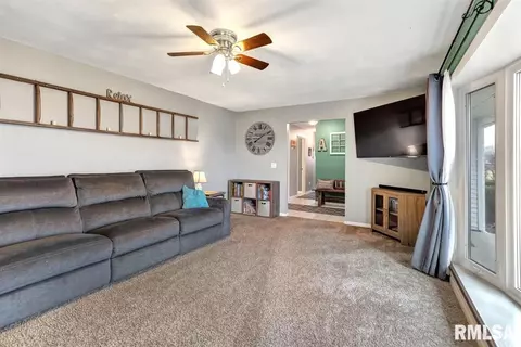 6231 Old Salem Ln, Springfield, IL 62711 photo 6
