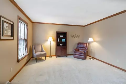 408 Old Tippecanoe Dr, Springfield, IL 62711 photo 13