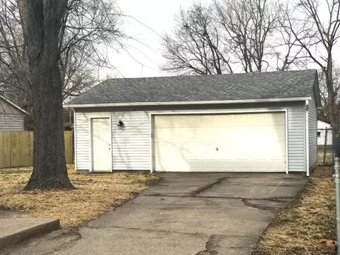 3029 Enos Ave, Springfield, IL 62702 photo 4