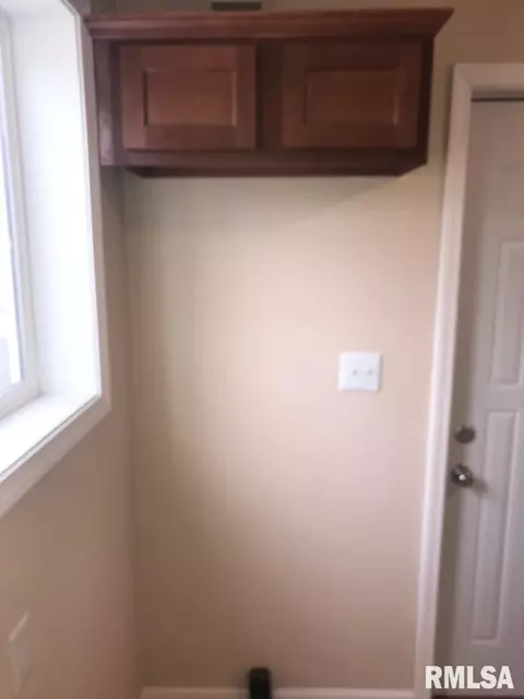 3029 Enos Ave, Springfield, IL 62702 photo 8