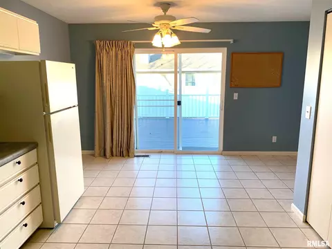 2003 Halifax Dr, Springfield, IL 62703 photo 12