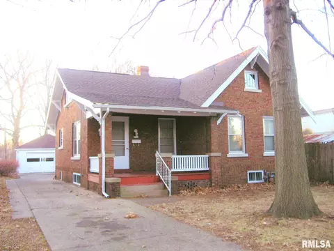 1143 N 1st St, Springfield, IL 62702 photo 1