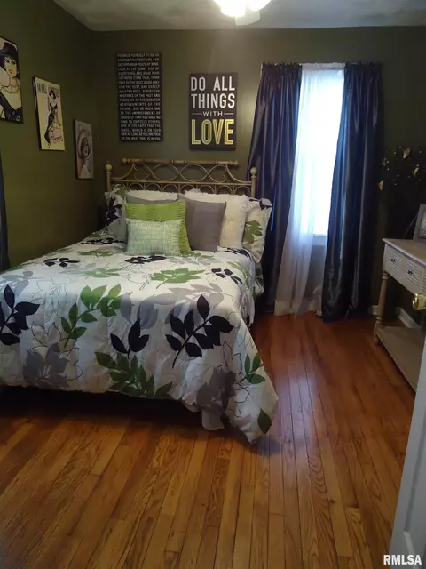 2224 Converse Ave, Springfield, IL 62702 photo 8