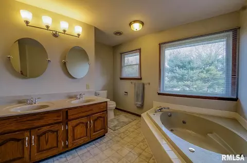 204 Prestwick Rd, Springfield, IL 62702 photo 34