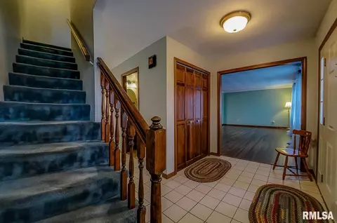 204 Prestwick Rd, Springfield, IL 62702 photo 9