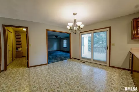 204 Prestwick Rd, Springfield, IL 62702 photo 23
