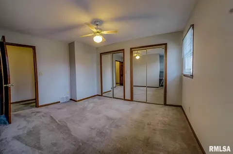 204 Prestwick Rd, Springfield, IL 62702 photo 38