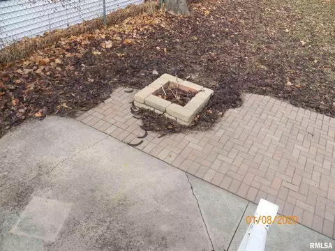 1649 W Adams St, Springfield, IL 62704 photo 3