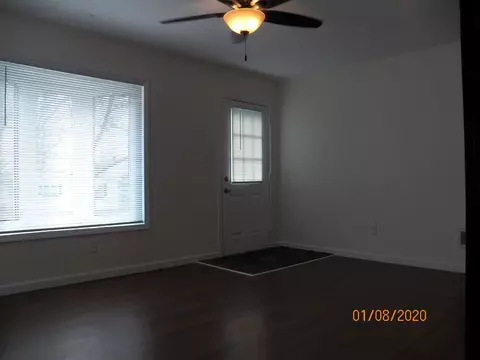 1649 W Adams St, Springfield, IL 62704 photo 8