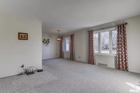 5 Longview Dr, Springfield, IL 62712 photo 15