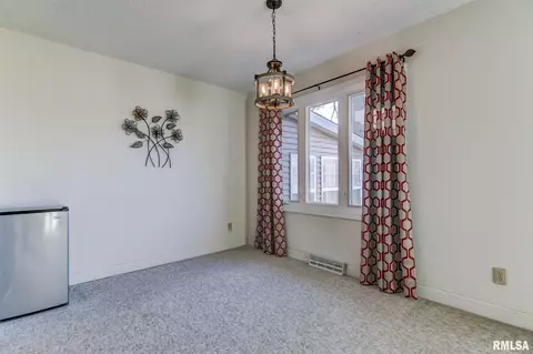 5 Longview Dr, Springfield, IL 62712 photo 13