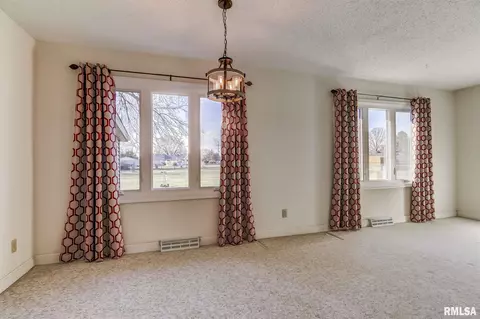 5 Longview Dr, Springfield, IL 62712 photo 14