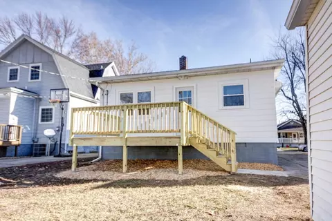 2113 Holmes St, Springfield, IL 62704 photo 25
