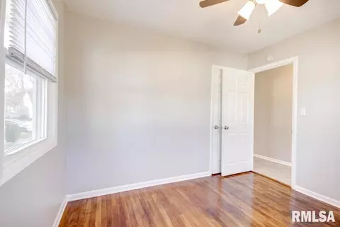 2113 Holmes St, Springfield, IL 62704 photo 13