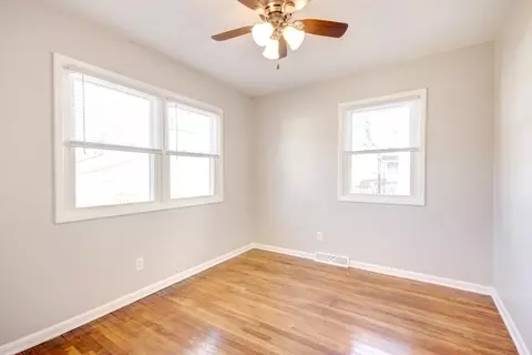 2113 Holmes St, Springfield, IL 62704 photo 12