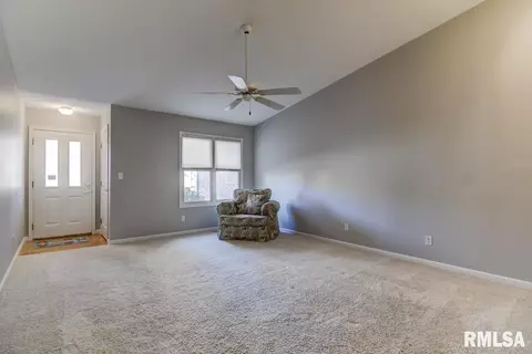 2202 Checkerberry Ln, Springfield, IL 62711 photo 3