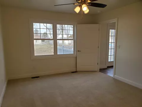 505 E Main St, Rochester, IL 62563 photo 17