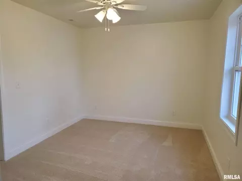 505 E Main St, Rochester, IL 62563 photo 23