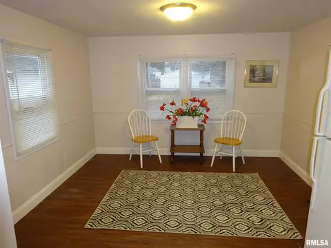 2821 S 5th St, Springfield, IL 62703 photo 13
