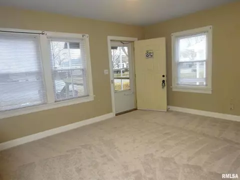 2821 S 5th St, Springfield, IL 62703 photo 9