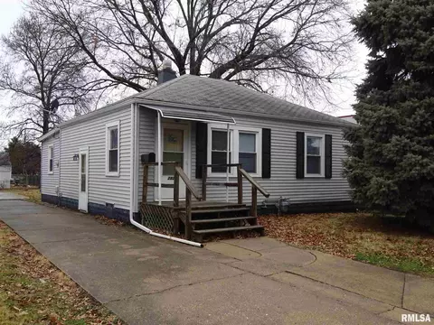 2821 S 5th St, Springfield, IL 62703 photo 1