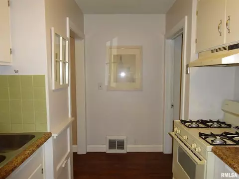2821 S 5th St, Springfield, IL 62703 photo 12