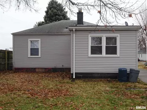 2821 S 5th St, Springfield, IL 62703 photo 3