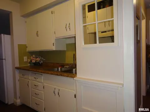 2821 S 5th St, Springfield, IL 62703 photo 11