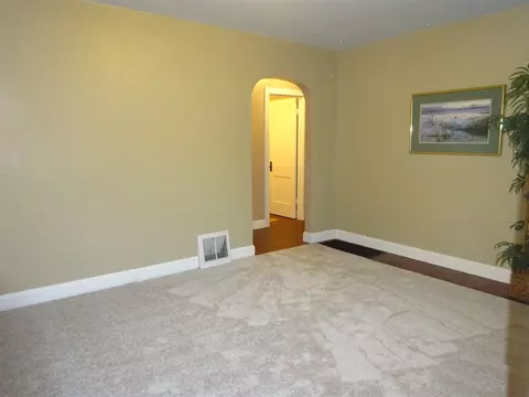2821 S 5th St, Springfield, IL 62703 photo 7