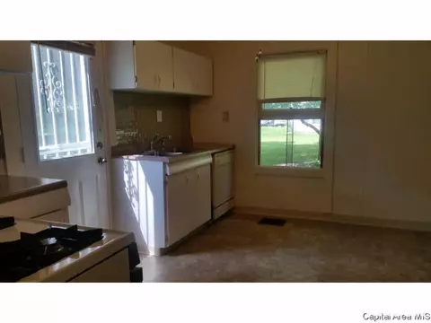1622 Cornell St, Springfield, IL 62703 photo 4