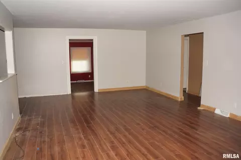 257 Circle Dr, Springfield, IL 62703 photo 4