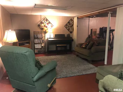 1832 Albert St, Springfield, IL 62702 photo 23