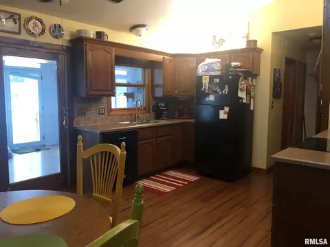 1832 Albert St, Springfield, IL 62702 photo 7